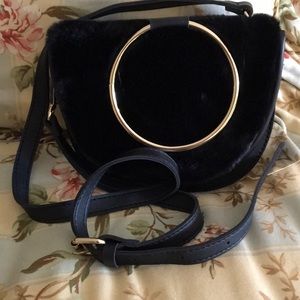 Fabulous Furs Donna Salyers handbag.